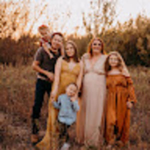 Meet your Posher, Genevieve